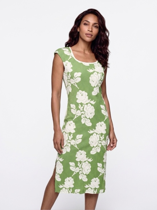 SULLY BONNELLY Dresses & Skirts - SULLY BONNELLY DRESSY DRESS ESCADA STYLE LIME COLOR SIZE 8US